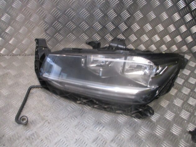 2019 GENUINE AUDI Q2 FRONT LEFT PASSENGER SIDE HEADLIGHT LAMP 81A941003A