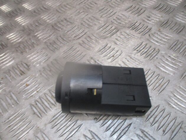 2012 GENUINE VW POLO 6R FRONT HEADLIGHT ADJUSTER SWITCH - Image 2