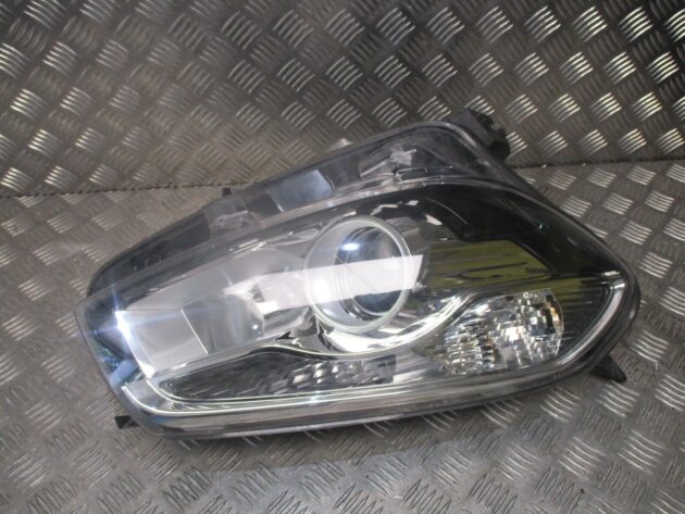 2011 GENUINE NISSAN QASHQAI FRONT RIGHT DRIVER SIDE HEADLIGHT LAMP 26010BR63A