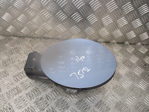 2017 GENUINE HYUNDAI I40 SALOON REAR FUEL FILLER FLAP CAP COVER 815963Z300 - Image 2