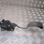 2011 GENUINE TOYOTA PRIUS ACCELERATOR PEDAL 78110-12040