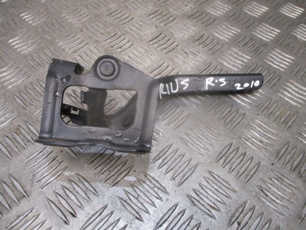 2011 GENUINE TOYOTA PRIUS RIGHT DRIVER SIDE BONNET HINGE OSF - Image 2
