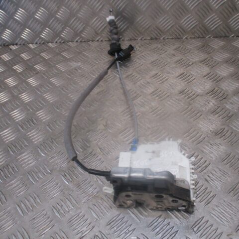 2016 AUDI A1`5DR FRONT LEFT PASSENGER SIDE DOOR LOCK MECHANISM 8X2837015B