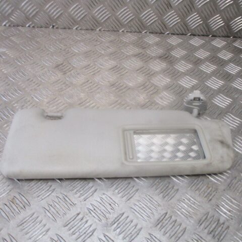 2011 GENUINE TOYOTA PRIUS FRONT RIGHT DRIVER SIDE SUNVISOR OSF