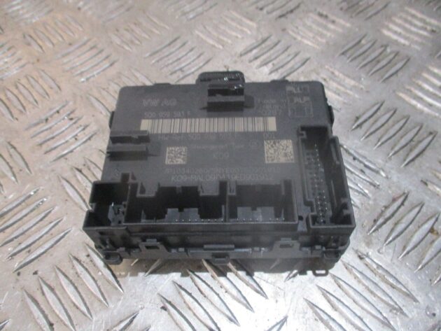 2019 GENUINE AUDI Q2 FRONT RIGHT DRIVER SIDE DOOR CONTROL MODULE 5Q0959593F