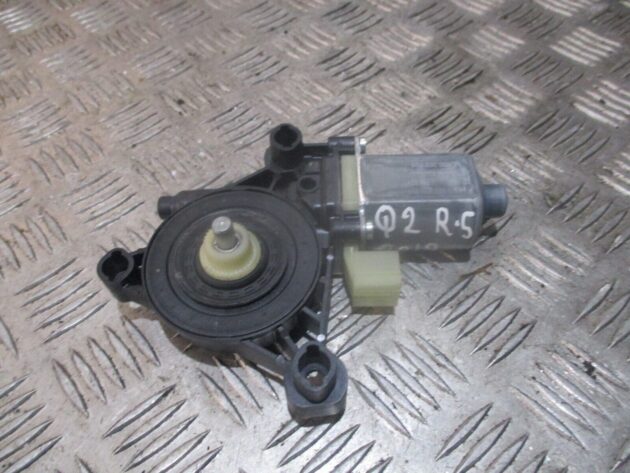 2019 GENUINE AUDI Q2 FRONT RIGHT DRIVER SIDE WINDOW MOTOR 5Q0959801B