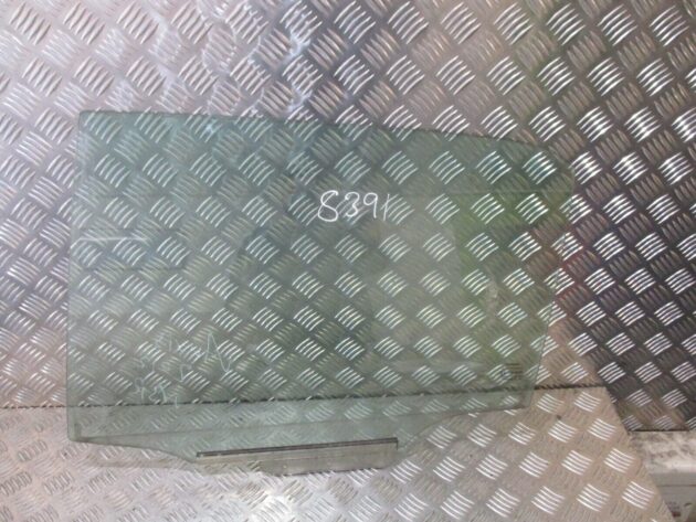 2010 GENUINE TOYOTA AURIS REAR LEFT PASSENEGER SIDE DOOR WINDOW GLASS NSR