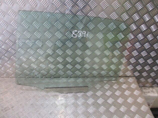2010 GENUINE TOYOTA AURIS REAR LEFT PASSENEGER SIDE DOOR WINDOW GLASS NSR - Image 2