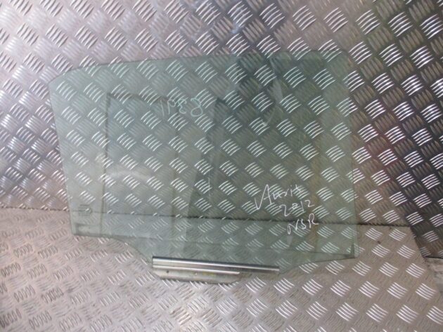 2010 GENUINE TOYOTA AURIS REAR LEFT PASSENEGER SIDE DOOR WINDOW GLASS NSR - Image 3