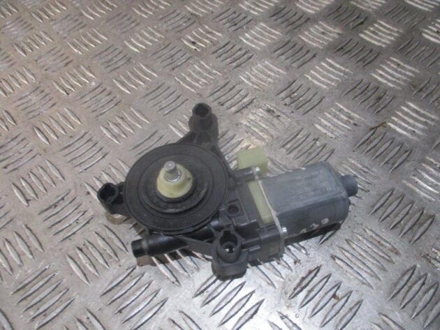 2019 GENUINE AUDI Q2 FRONT RIGHT DRIVER SIDE WINDOW MOTOR 5Q0959802B