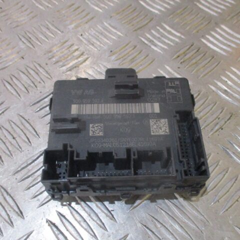 2014 GENUINE AUDI A3 8V FRONT LEFT PASSENGER SIDE DOOR CONTROL MODULE 5Q0959592F