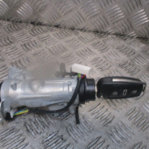 2018 GENUINE AUDI Q2 IGNITION BARREL & KEY 5Q0905865