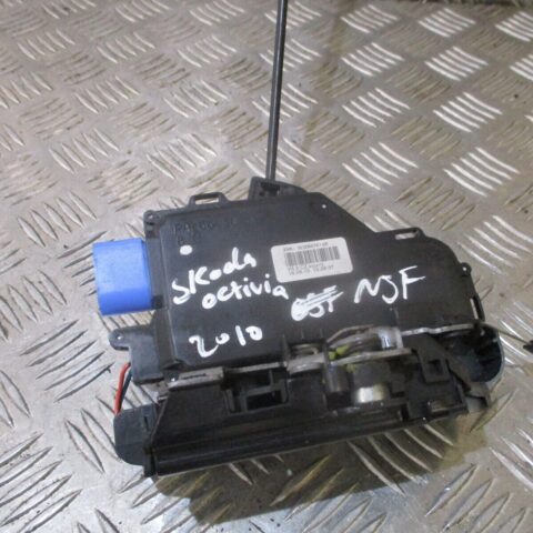 2012 SKODA OCTAVIA FRONT RIGHT DRIVER SIDE DOOR LOCK MECHANISM 3D2837015K OEM