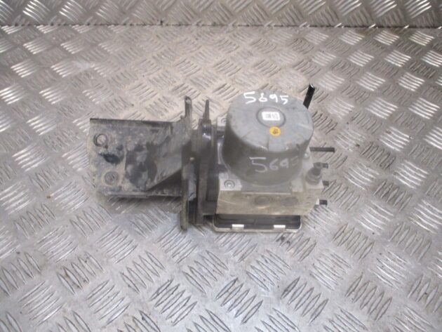 2020 GENUINE AUDI Q2 ABS PUMP CONTROL UNIT MODULE 5Q0614517GA - Image 3
