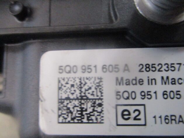 2019 GENUINE AUDI Q2 FRONT HORN ALARM SIREN 5Q0951605A - Image 2