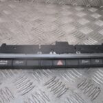 2018 GENUINE AUDI Q2 SWITCH PANEL CENTRAL HAZARD TRACTION CONTROL 81A925301J
