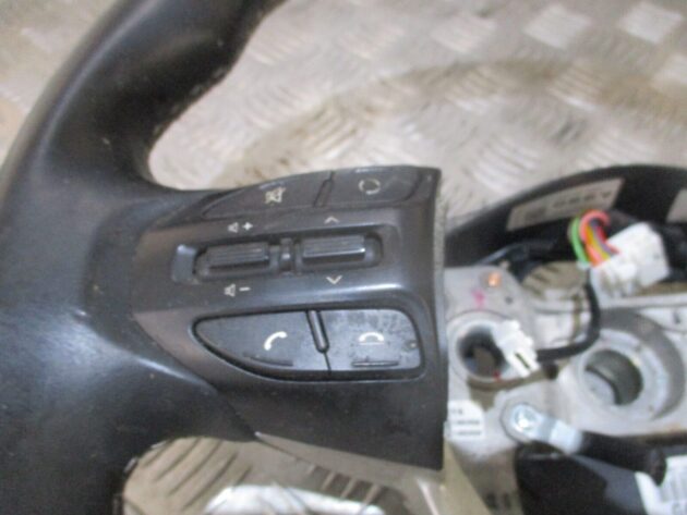 2018 GENUINE KIA PICANTO FRONT DRIVERS MULTIFUNCTION STEERING WHEEL 56130-H8000 - Image 2