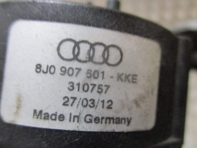 2012 GENUINE AUDI VW SCIROCCO ACTUATOR FOR IMPACT SOUND 8J0907601KKE - Image 2