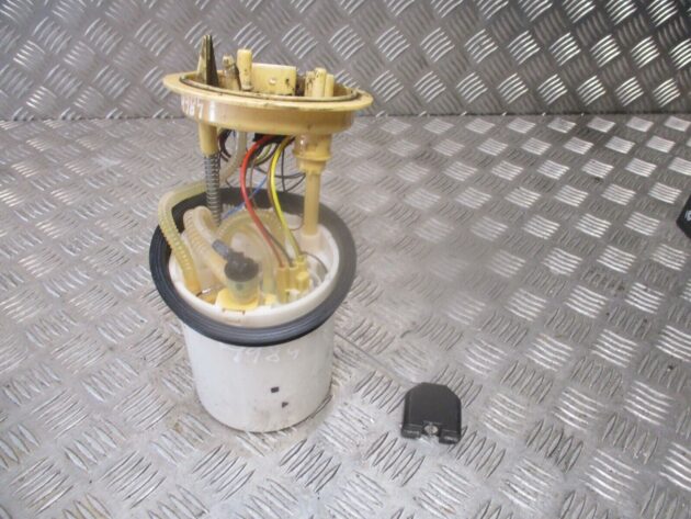 2015 GENUINE VW PASSAT B8 IN TANK FUEL PUMP SENDER UNIT 3Q0919050 - Image 3