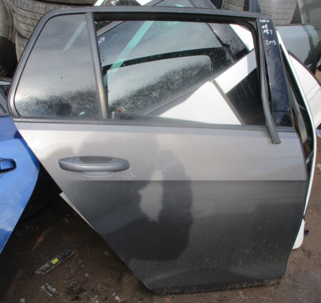 2016 GENUINE VW GOLF MK7 REAR RIGHT DRIVER SIDE BARE SHELL DOOR