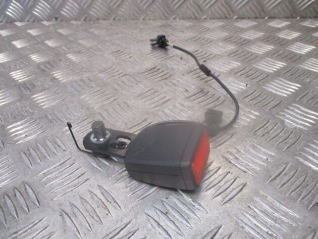 2018 GENUINE VW TOURAN REAR RIGHT DRIVER SIDE SEAT BELT BUCKLE 5TA858492D - Image 5