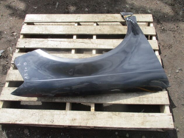 2012 GENUINE AUDI A3 8P FRONT RIGHT DRIVER SIDE WING FENDER IN GOOD CONDITION - Image 2