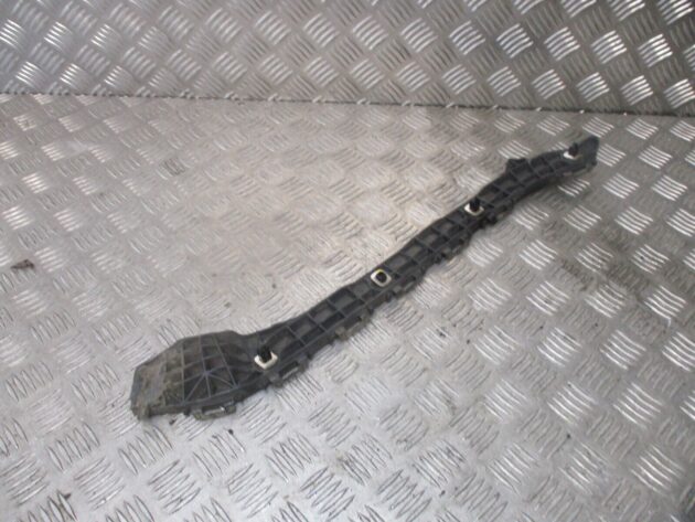 2013 TOYOTA AURIS ESTATE REAR LEFT PASSENGER SIDE BUMPER BRACKET 52576-02100 OEM - Image 2