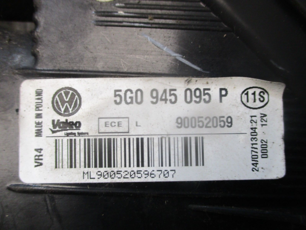 2013 GENUINE VW GOLF MK7 REAR LEFT PASSENGER SIDE TAILLIGHT LAMP 5G0945095P - Image 2