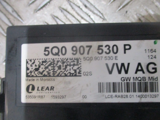 2014 GENUINE AUDI A3 8V GATEWAY CONTROL MODULE ECU 5Q0907530P - Image 2