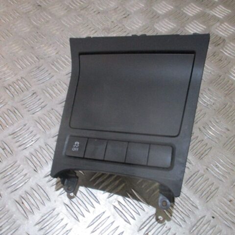 2012 GENUINE VW GOLF MK6 GTD CENTRE CONSOLE ASHTRAY 5K0857961
