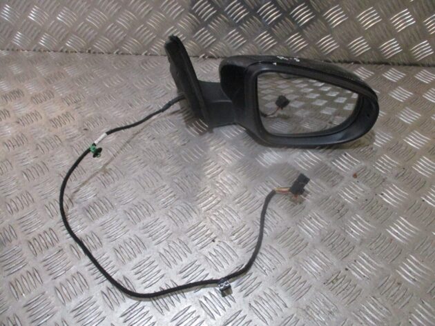 2012 VW GOLF MK6 FRONT RIGHT DRIVER SIDE DOOR WING MIRROR 5K0857502C