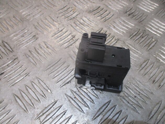2016 GENUINE VW GOLF MK7 PARKING BRAKE SWITCH AUTO HOLD 5G0927225D - Image 3