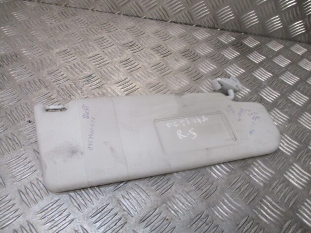 2012 GENUINE SKODA OCTAVIA FRONT RIGHT DRIVER SIDE SUNVISOR