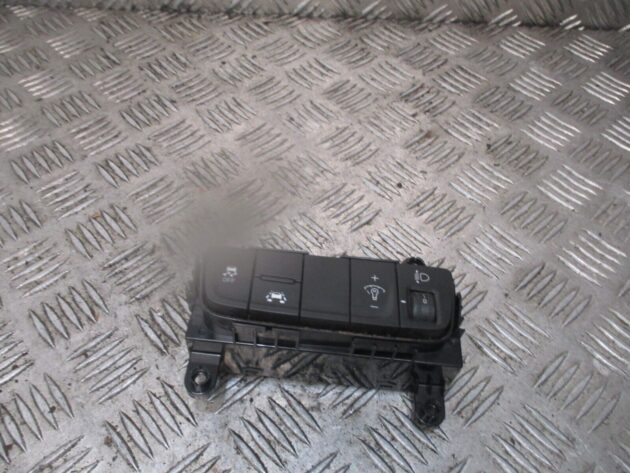 2021 GENUINE HYUNDAI KONA HEADLIGHT LEVEL TRACTION CONTROL SWITCH 93710J9930 - Image 2