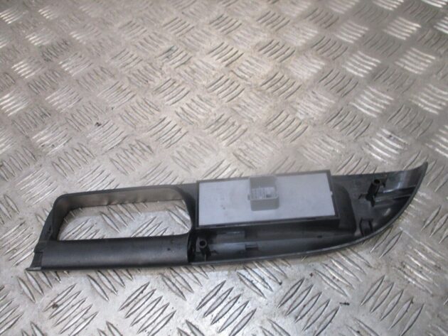 2012 GENUINE SKODA OCTAVIA FRONT RIGHT DRIVER SIDE WINDOW SWITCH 1Z2867172 - Image 3