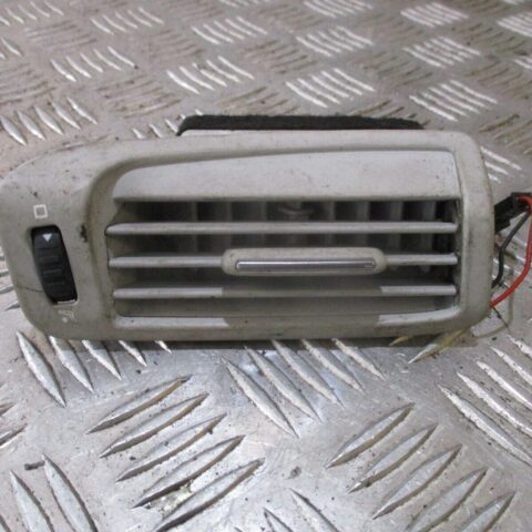 2012 GENUINE SKODA SUPERB FRONT DASHBOARD LEFT PASSENGER SIDE AIRVENT 3T0819383