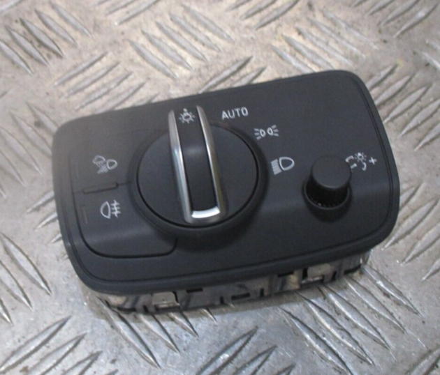 2019 GENUINE AUDI A3 8V HEADLIGHT FOG LIGHT SWITCH 8V0941531AR