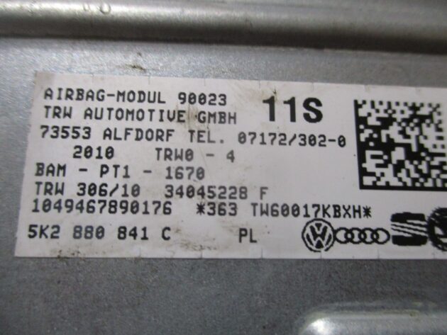 2012 GENUINE VW GOLF MK6 RIGHT DRIVER SIDE KNEE AIRBG 5K2880841C - Image 2