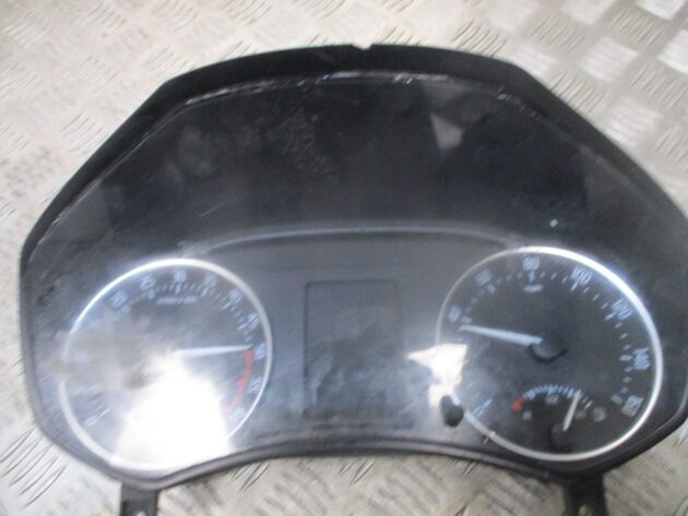 2012 GENUINE SKODA OCTAVIA SPEEDOMETER INSTRUMENT CLUSTER CLOCK 1Z0920903S - Image 2