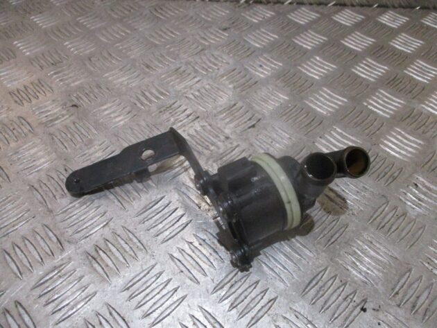 2012 GENUINE VW AUDI SEAT SKODA AUXILIARY WATER PUMP 5N0965561A