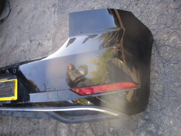 2018 GENUINE VW GOLF MK7 REAR BUMPER - Image 2