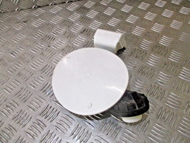 2012 GENUINE KIA PICANTO REAR FUEL FILLER FLAP CAP COVER 69510-1Y000 - Image 3