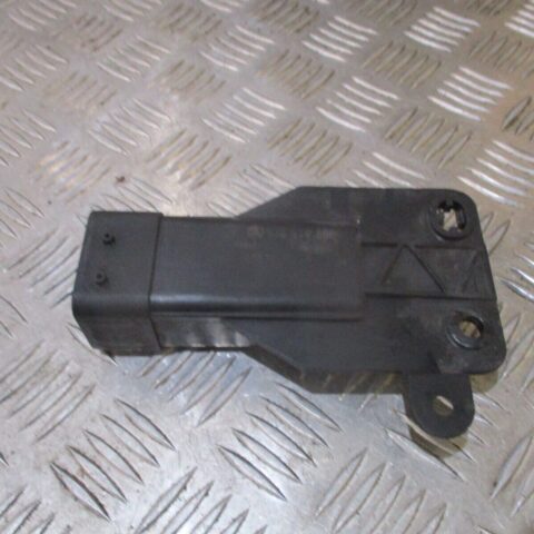 2011 GENUINE SEAT IBIZA RADIATOR COOLING FAN CONTROL RELAY MODULE 5J0919506