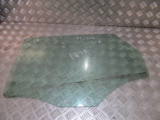 2012 GENUINE AUDI A3 8P REAR LEFT PASSENGER SIDE DOOR WINDOW GLASS - Image 2