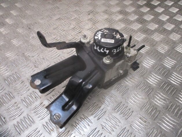 2012 GENUINE TOYOTA YARIS ABS PUMP & CONTROL MODULE 44540-0D100 89541-0D170
