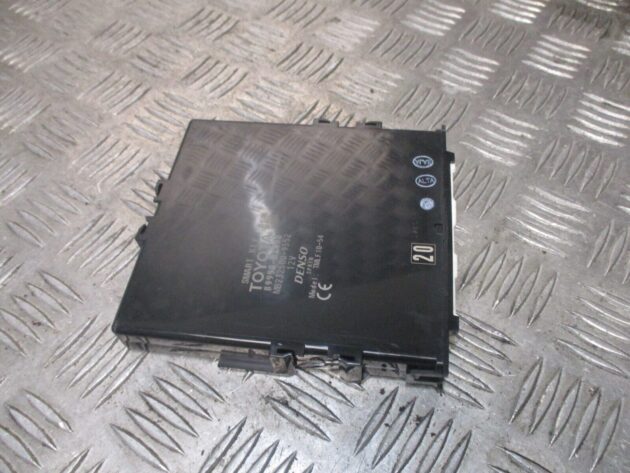 2013 GENUINE TOYOTA AURIS HYBRID SMART KEY MODULE 89990-02400 - Image 3