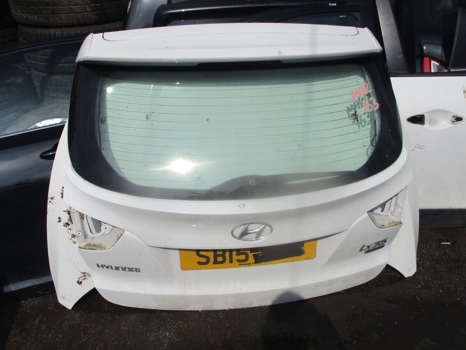 2015 GENUINE HYUNDAI IX35 REAR BARE TAILGATE BOOT LID