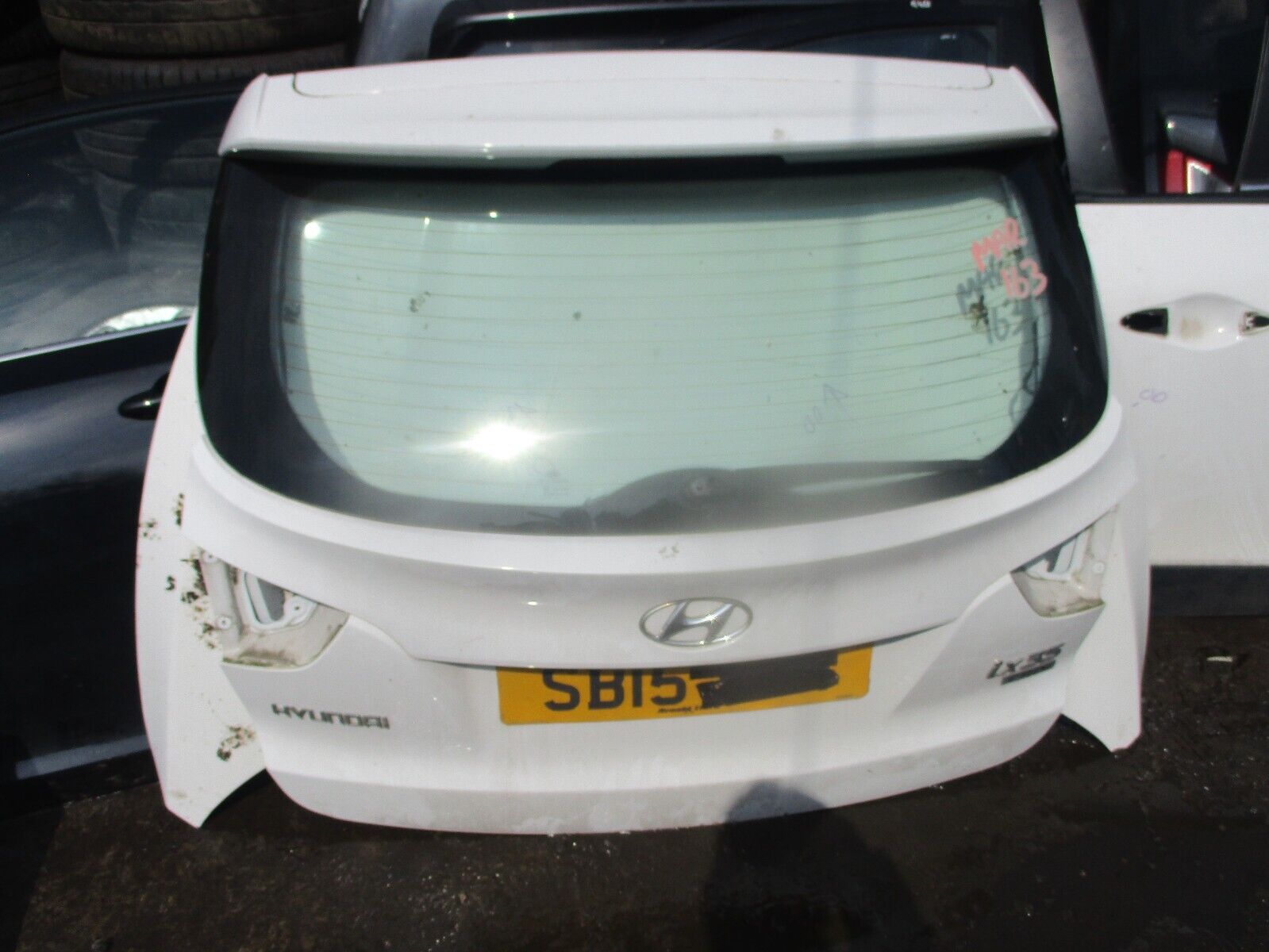 2015 GENUINE HYUNDAI IX35 REAR BARE TAILGATE BOOT LID - Image 3