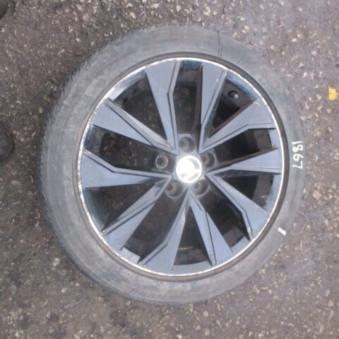 2014 GENUINE SKODA OCTAVIA 16'' INCH ALLOY WHEEL TYRE 215/45 R16
