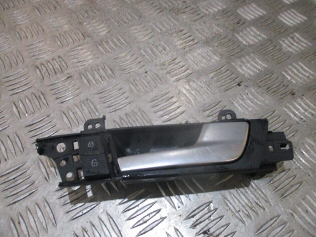 2012 GENUINE AUDI A3 8P FRONT RIGHT DRIVER SIDE INTERIOR DOOR HANDLE 8P4837020 - Image 2